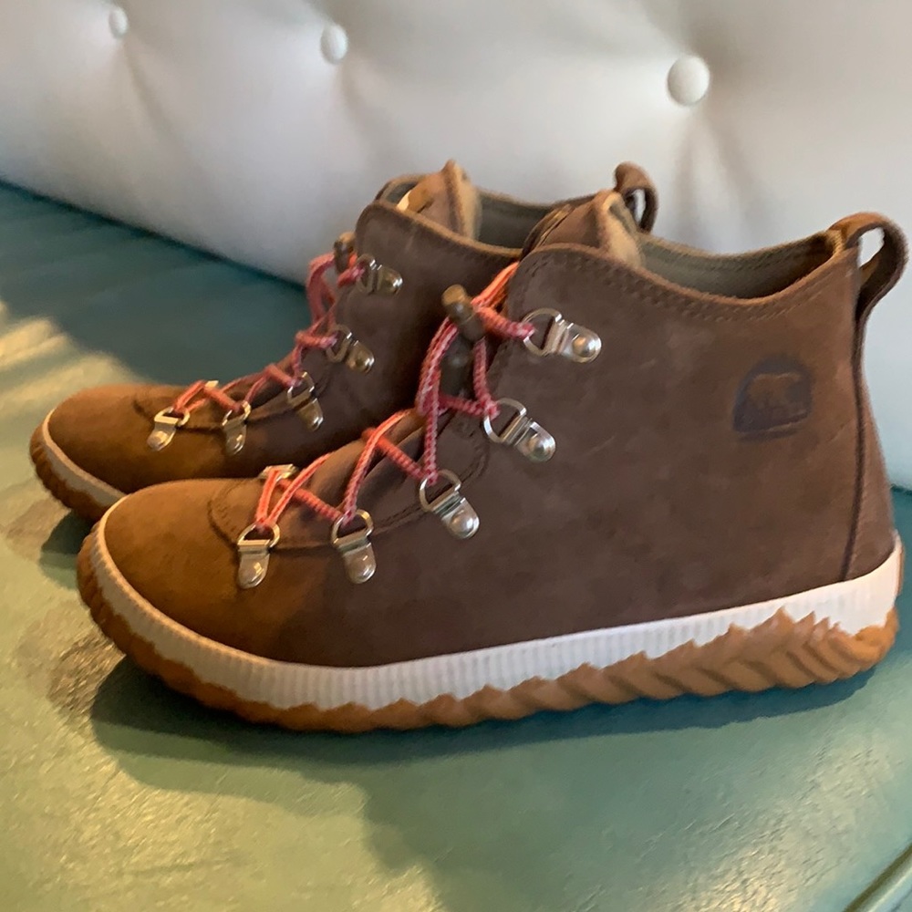 Girls Sorel Ankle Boots